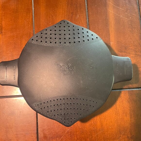 Pampered Chef Vegetable Steamer, Good Condition - Picture 1 of 3